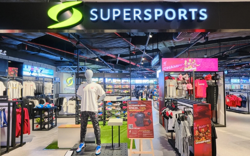 Cửa hàng quần áo thể thao nam Supersports
