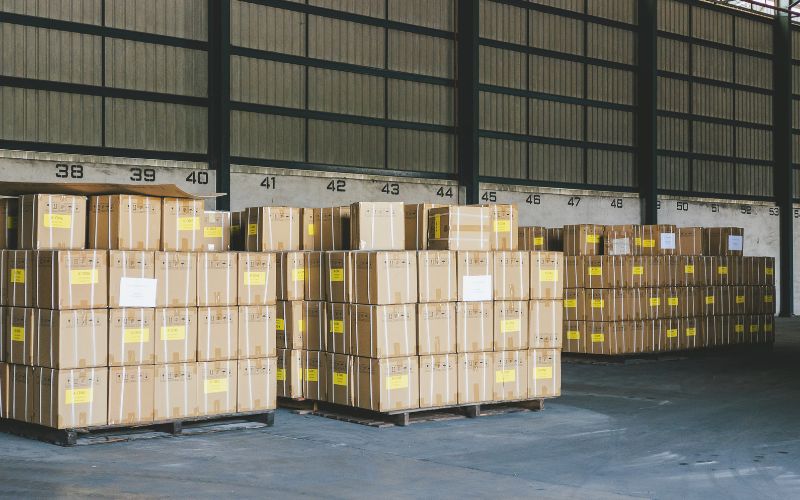 Nhập khẩu qua dịch vụ ủy thác