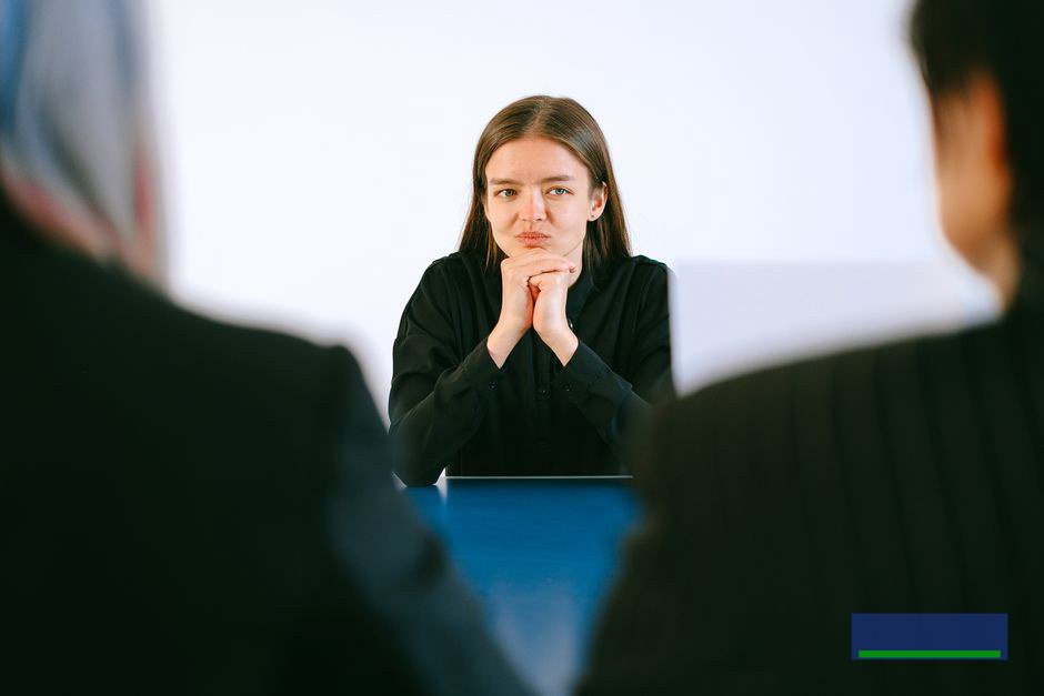 Những việc HR đang tốn thời gian mà máy có thể gánh